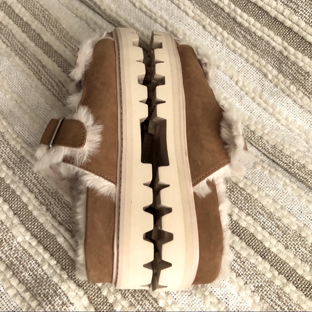 NWOT Dolce Vita | Saddle Tan Leather Suede Sandals & Super Soft Faux Fur Lining - Picture 7 of 13